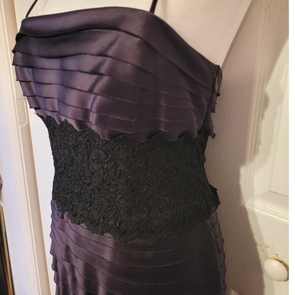 JS Collections, 6 | Deep Purple Midnight Sleeveless Evening Prom Cocktail Dress - Picture 3 of 6